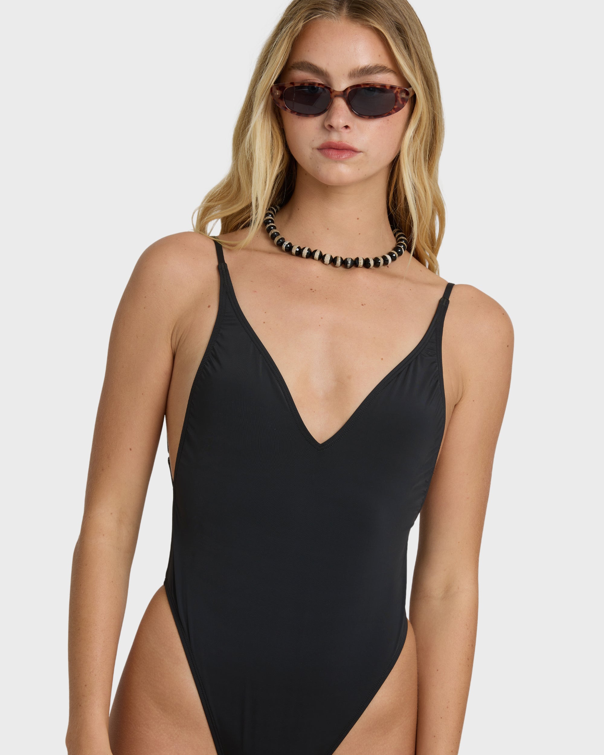 Sol Searcher Deep V One-piece Swimsuit - Black Pebble | Billabong Sol Searcher Deep V One-piece Swimsuit - Black Pebble | Billabong