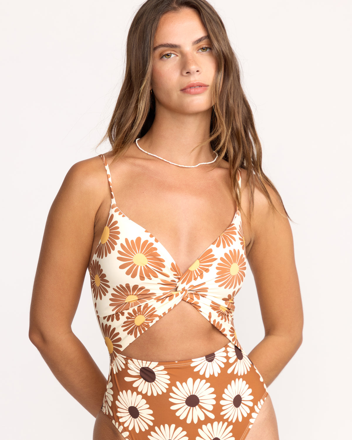 Fresh-Daze-Mika-One-Piece-Swimsuit-Sunburnt-5