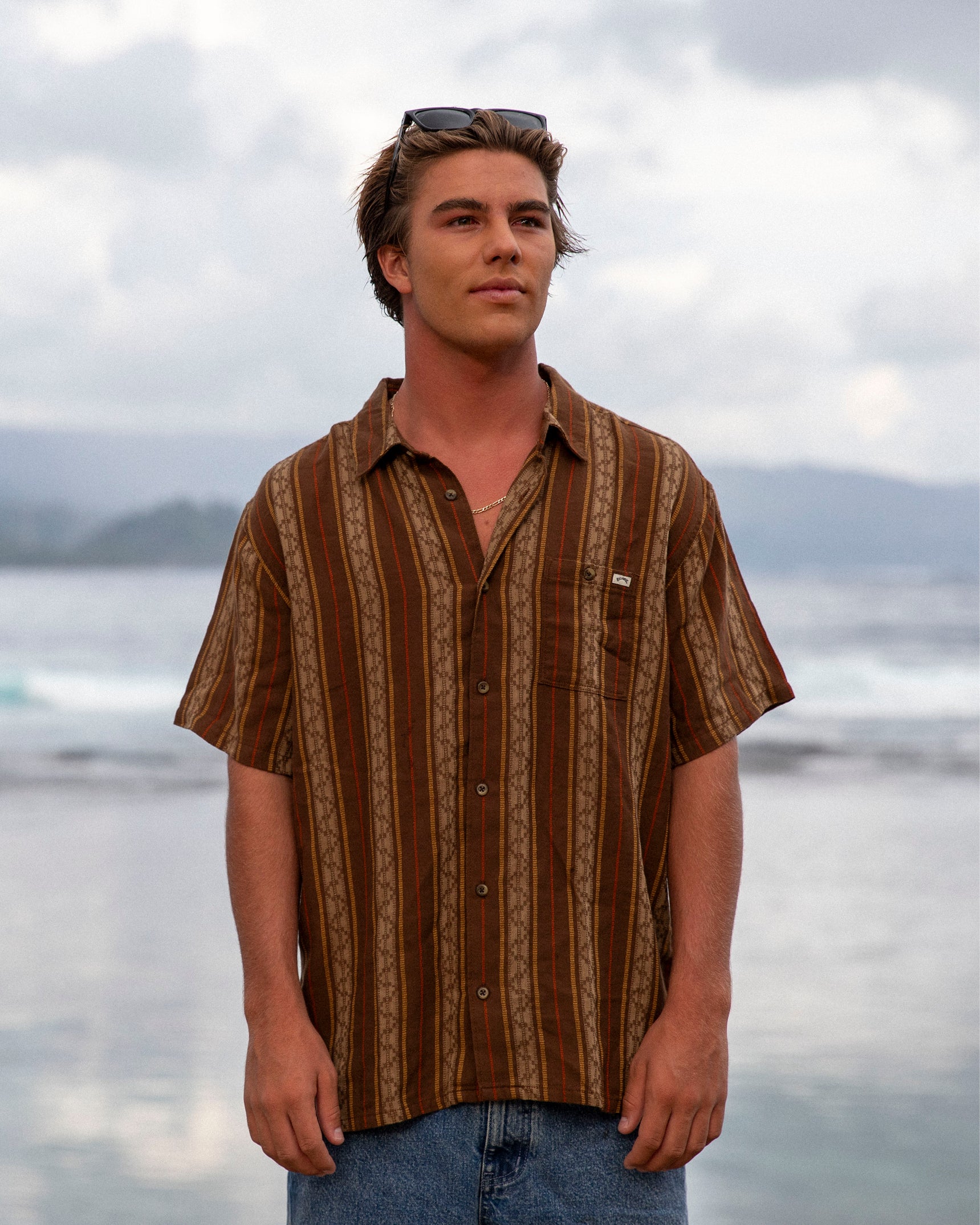 billabong dress shirt Mens Button Down Shirts