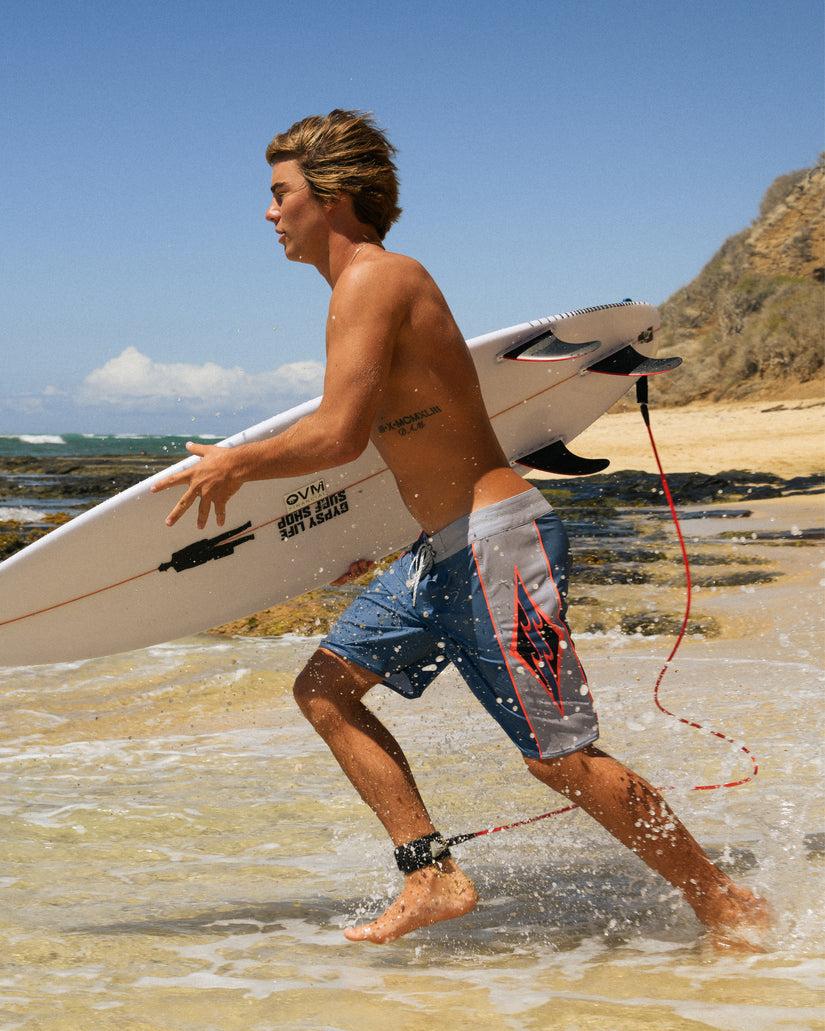 New Wave Pro 19" Boardshorts - China Blue