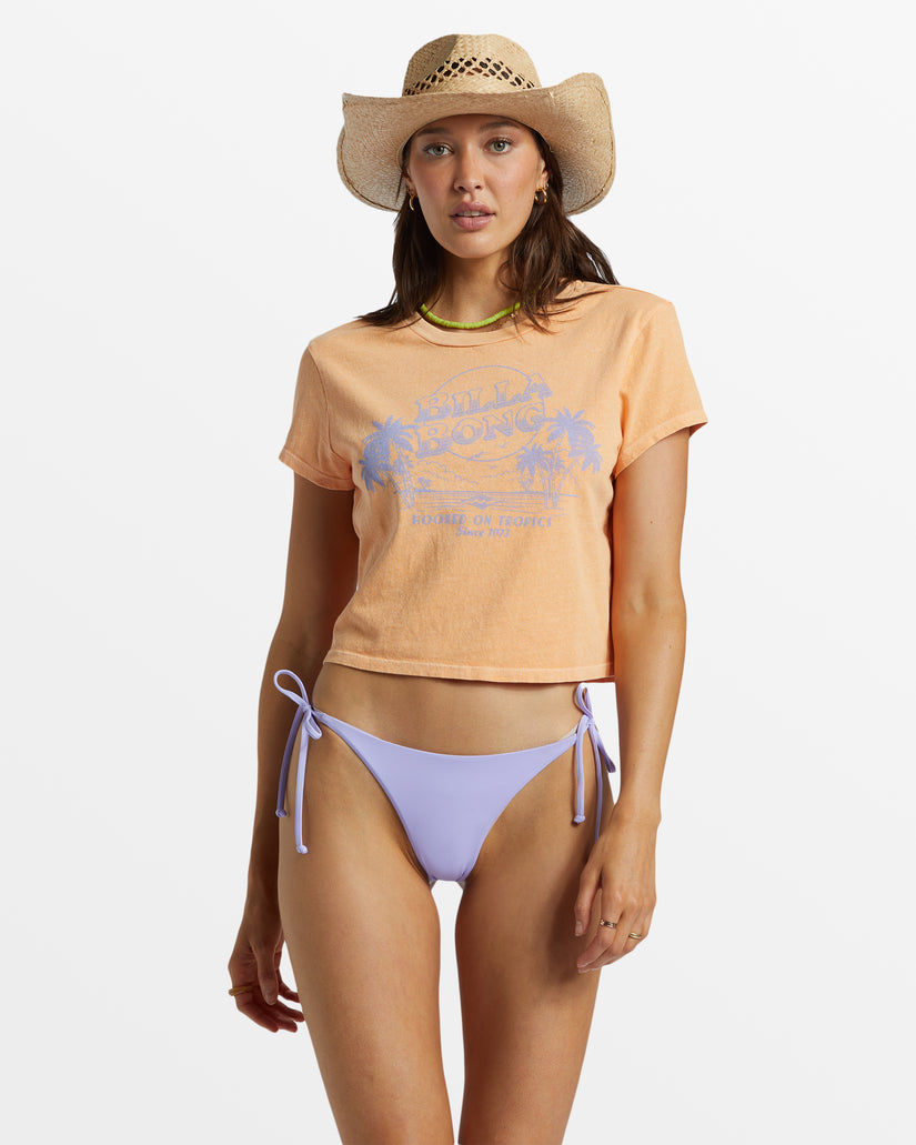 Hooked On Tropics Cropped T-Shirt - Tangy Peach