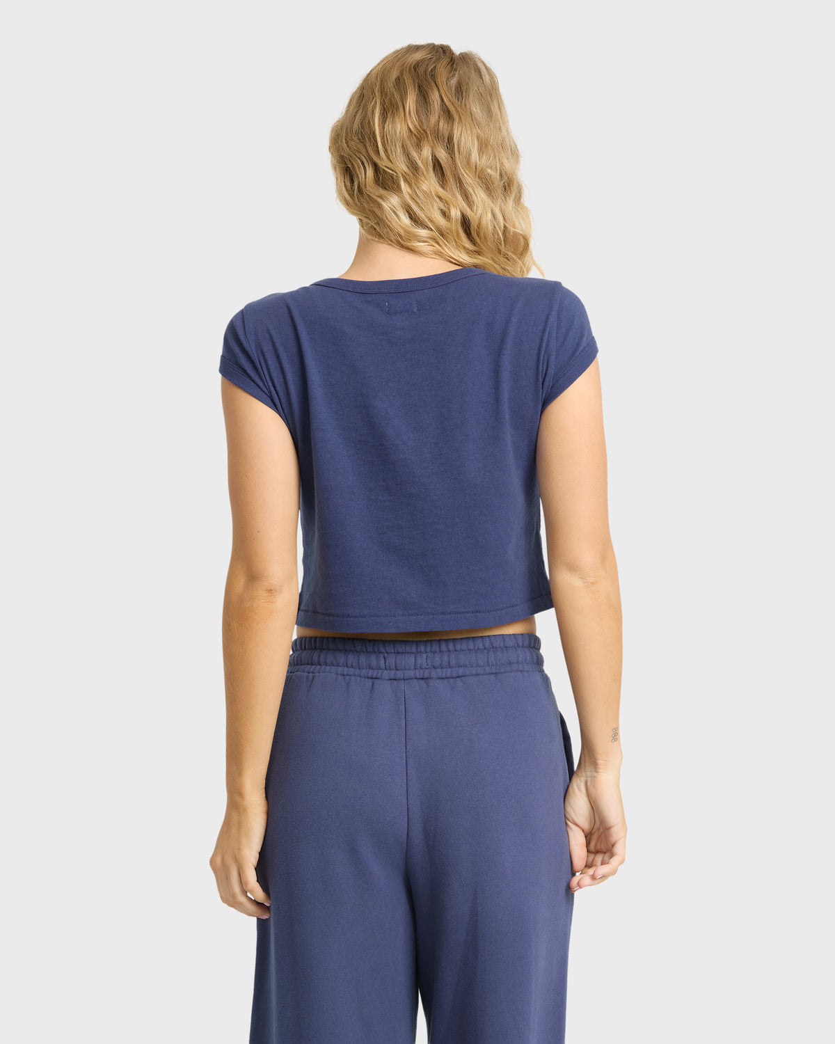 
Daily Tee Solid Short Sleeve Knit T-Shirt - Classic Navy