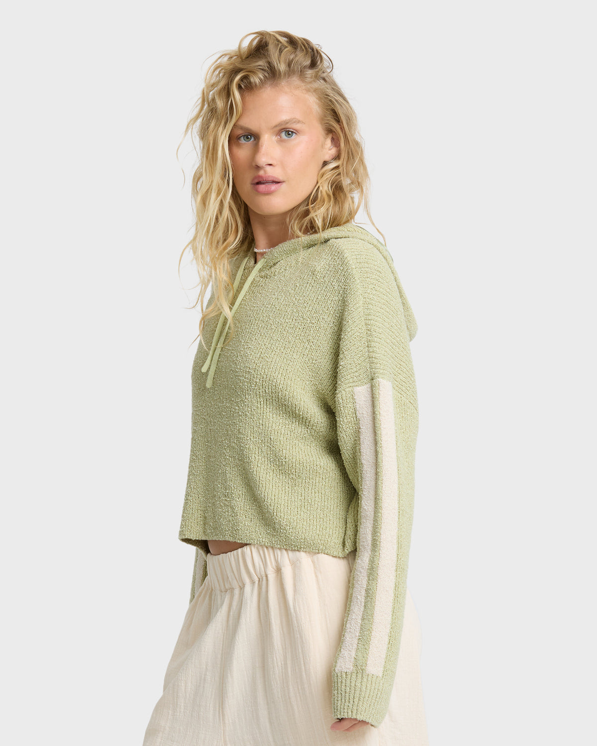 DAWN-SWEATER-SMOKE-GREEN-4