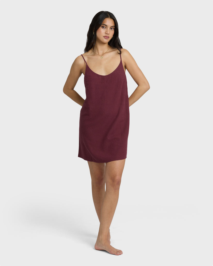 SUMMER-LOVE-DRS-RED-DAHLIA-4