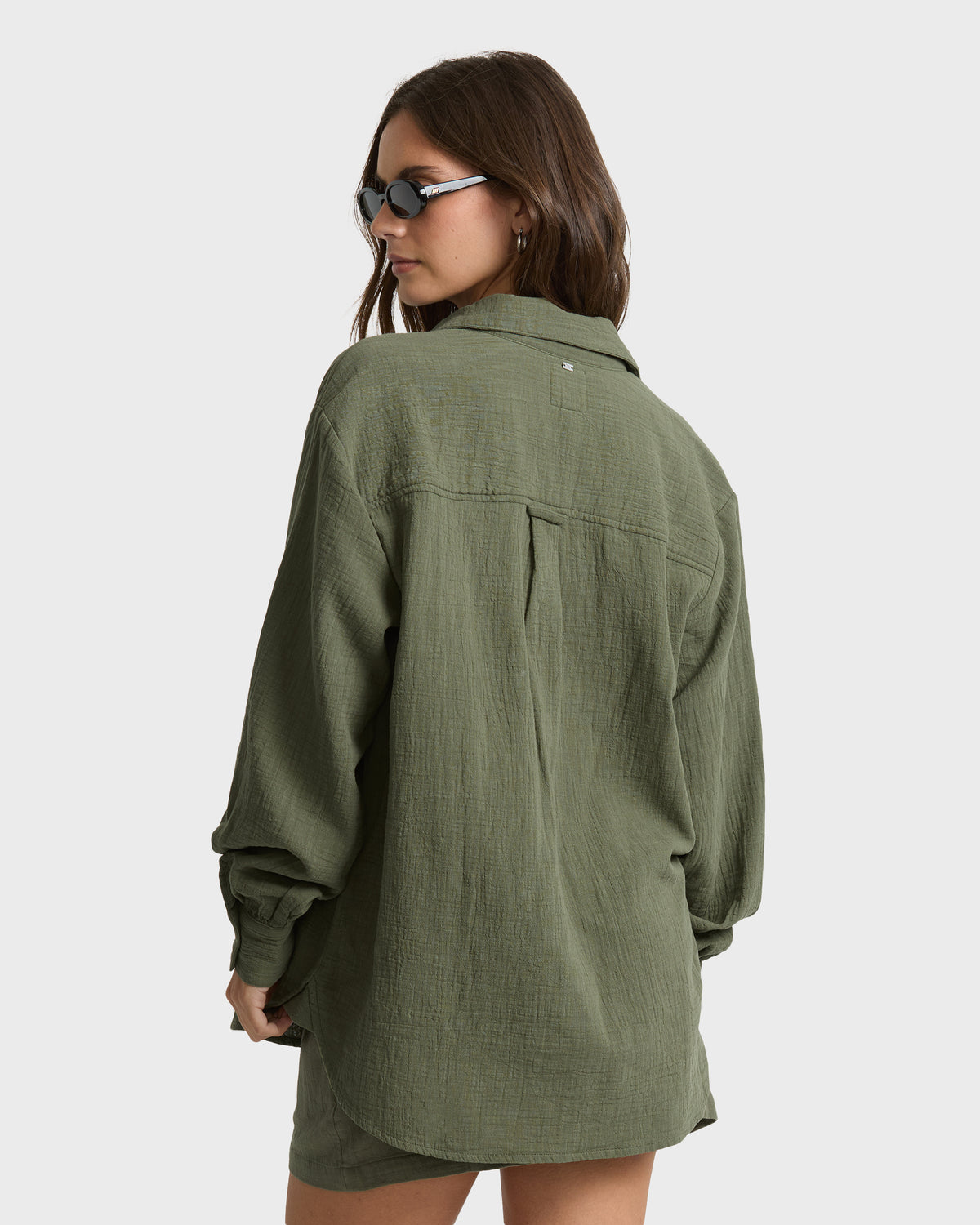 
Essentials Wanderer Long Sleeve Woven Shirt - Canteen