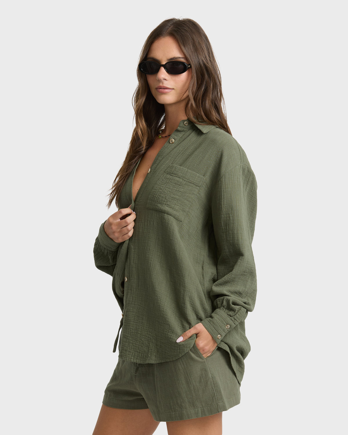 
Essentials Wanderer Long Sleeve Woven Shirt - Canteen