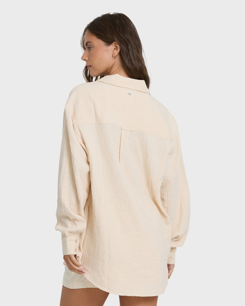 Wanderer-Long-Sleeve-Woven-Top-Dove-2