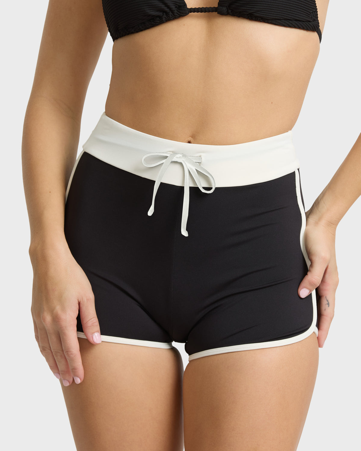 
High Tide Boardshorts - Black Pebble