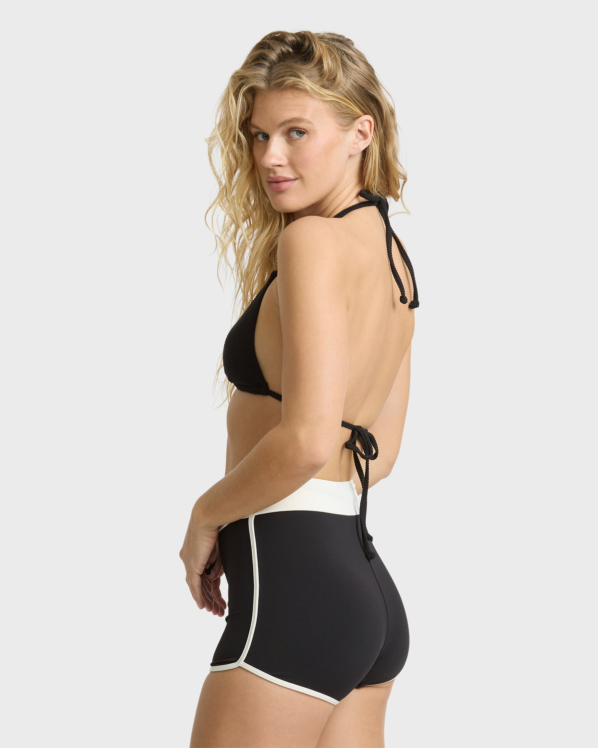 
High Tide Boardshorts - Black Pebble
