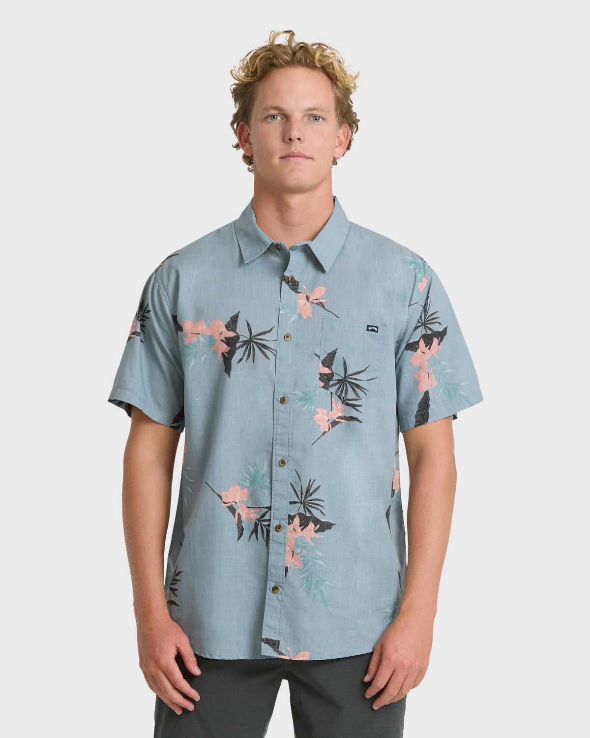 
Sundays Short Sleeve Woven Shirt - Blue Surf