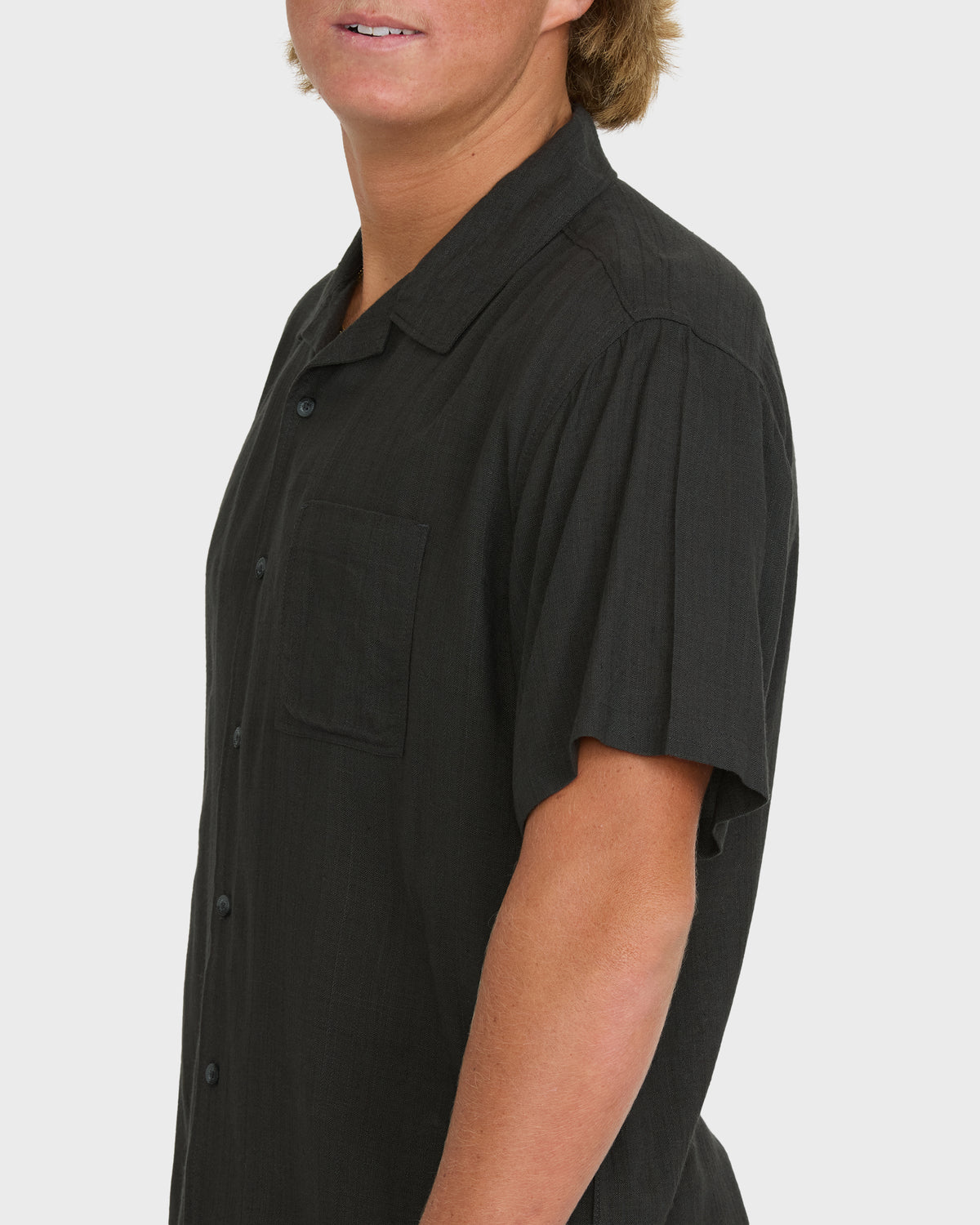 
Victoria Vacay Short Sleeve Woven Shirt - Raven