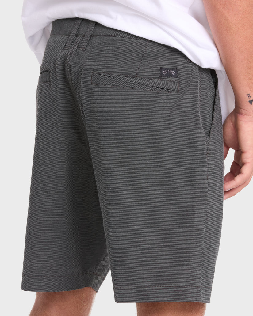 Crossfire-Submersible-19"-Hybrid-Shorts-Asphalt-5