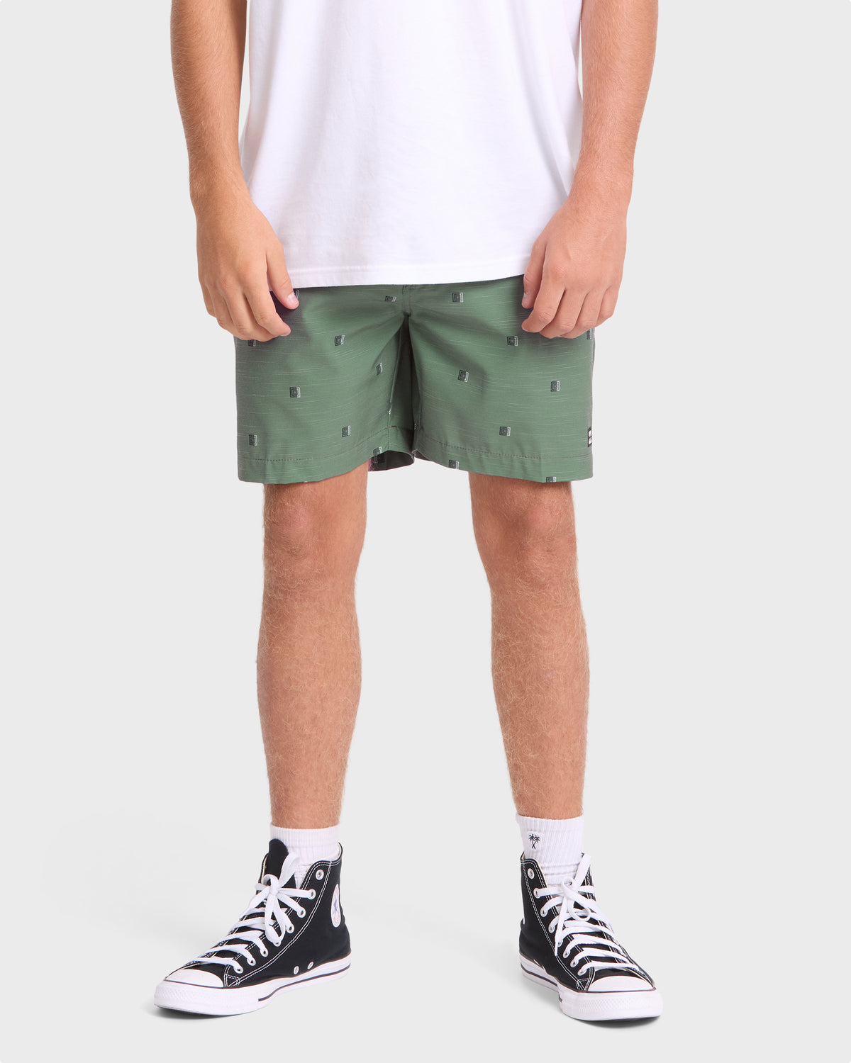 Crossfire-Submersible-17"-Hybrid-Shorts-Laurel-Wreath-1