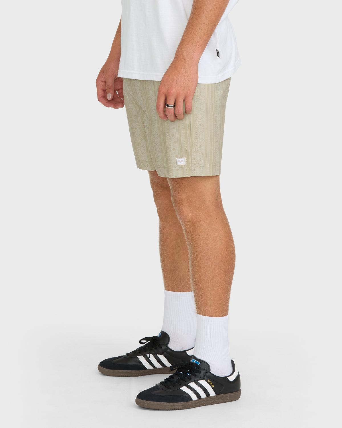 
Crossfire Submersible 17" Amphibian Hybrid Shorts - Sand Khaki