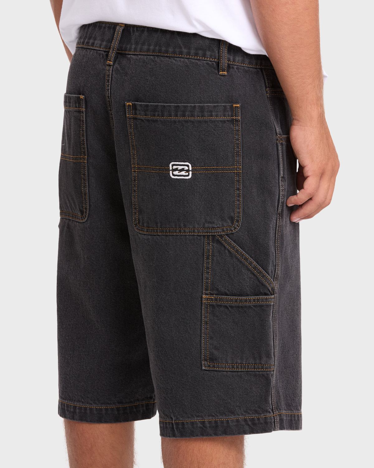 BAD-DOG-SHORT-22-BLACK-WASH-5