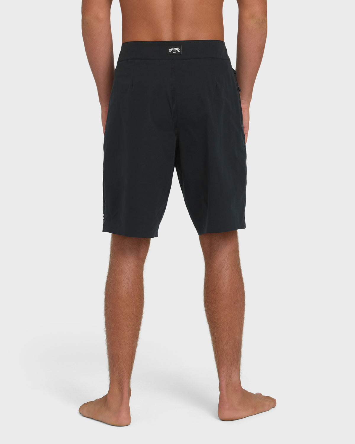 BL000585M_BLK_OM-B.jpg