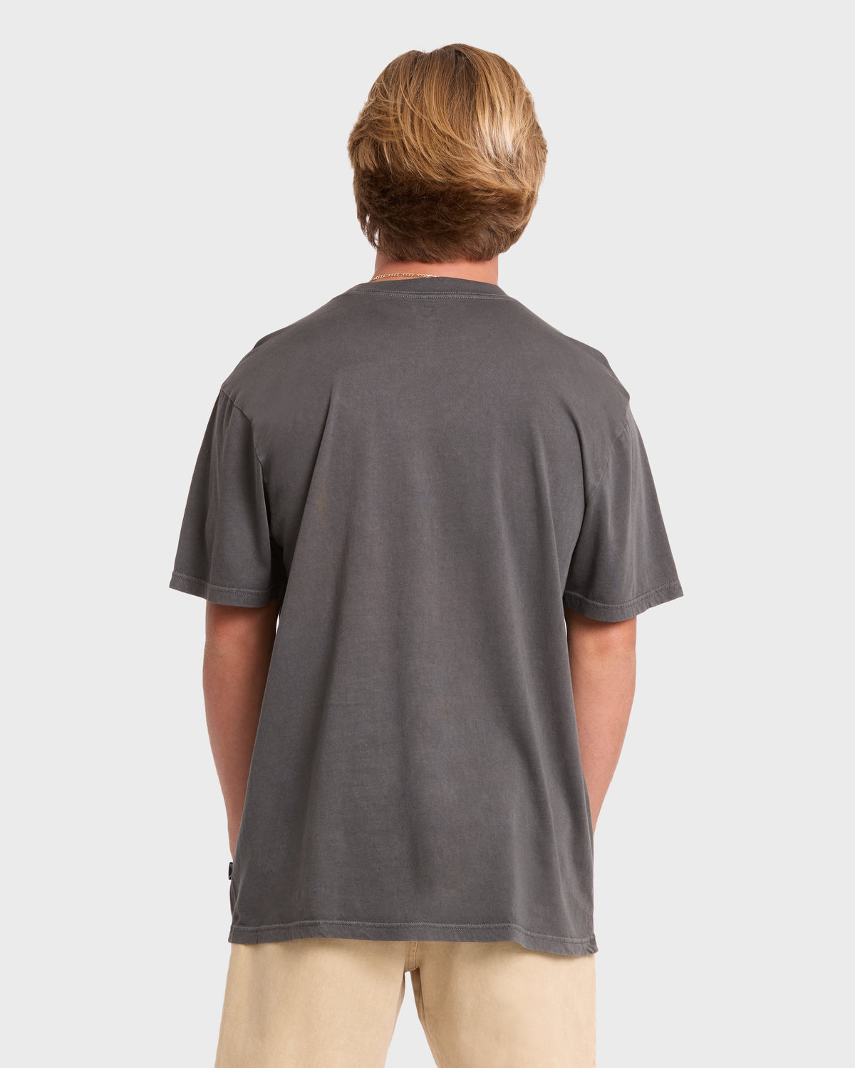 ESSENTIAL-POCKET-WW-PREMIUM-SS-RAVEN-2
