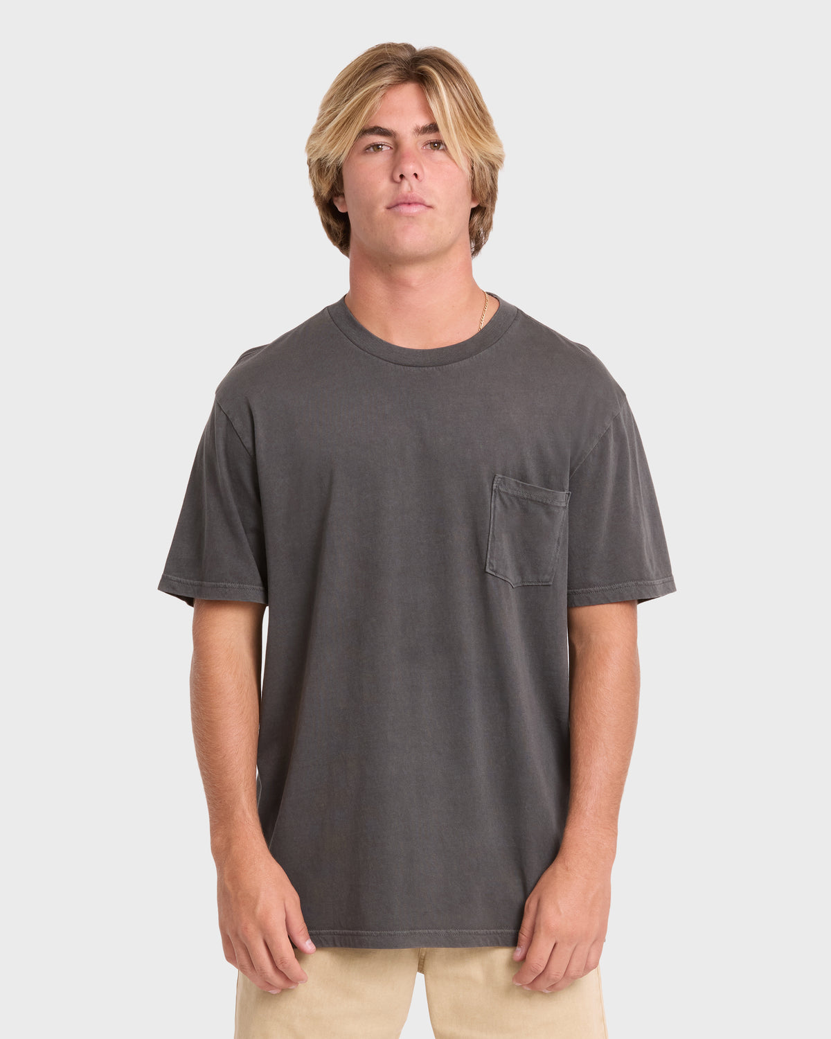 ESSENTIAL-POCKET-WW-PREMIUM-SS-RAVEN-1