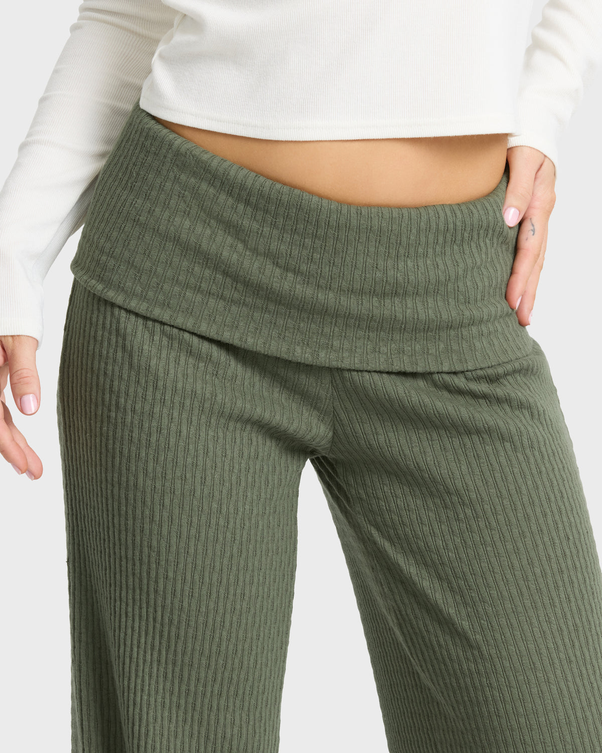 
Sweet Coast Beach Pants - Canteen