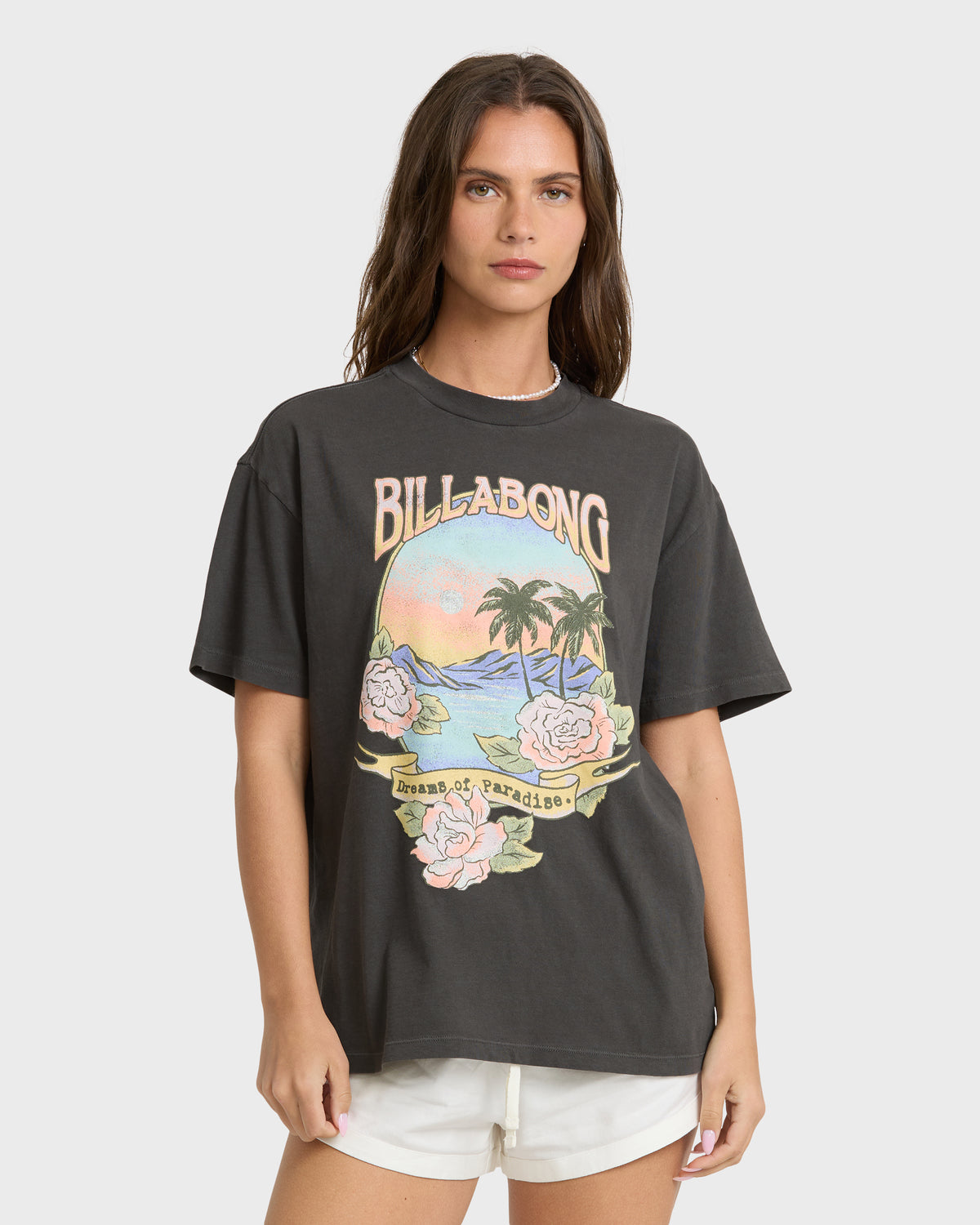 DREAMY-MEMORIES-SS-TEE-OFF-BLACK-1