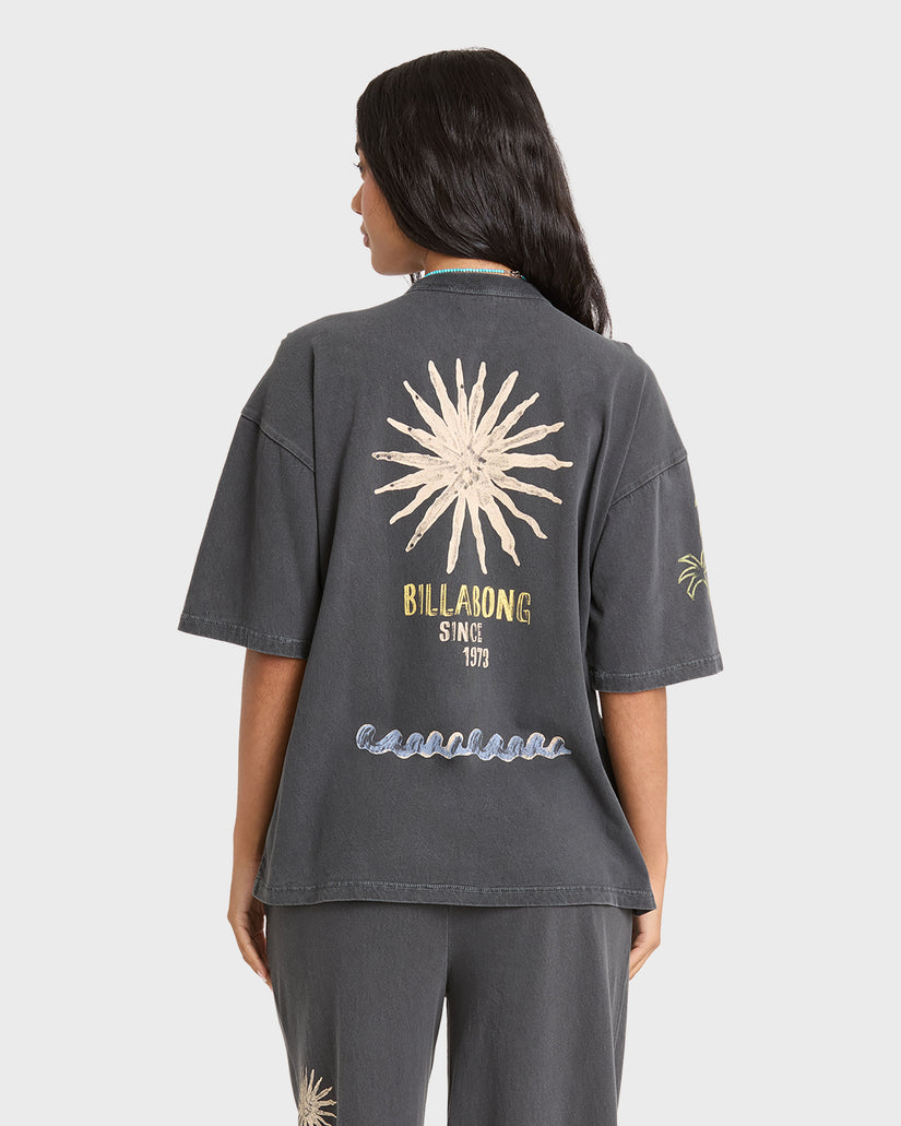 PARADISE-73-SS-TEE-BLACK-SANDS-2