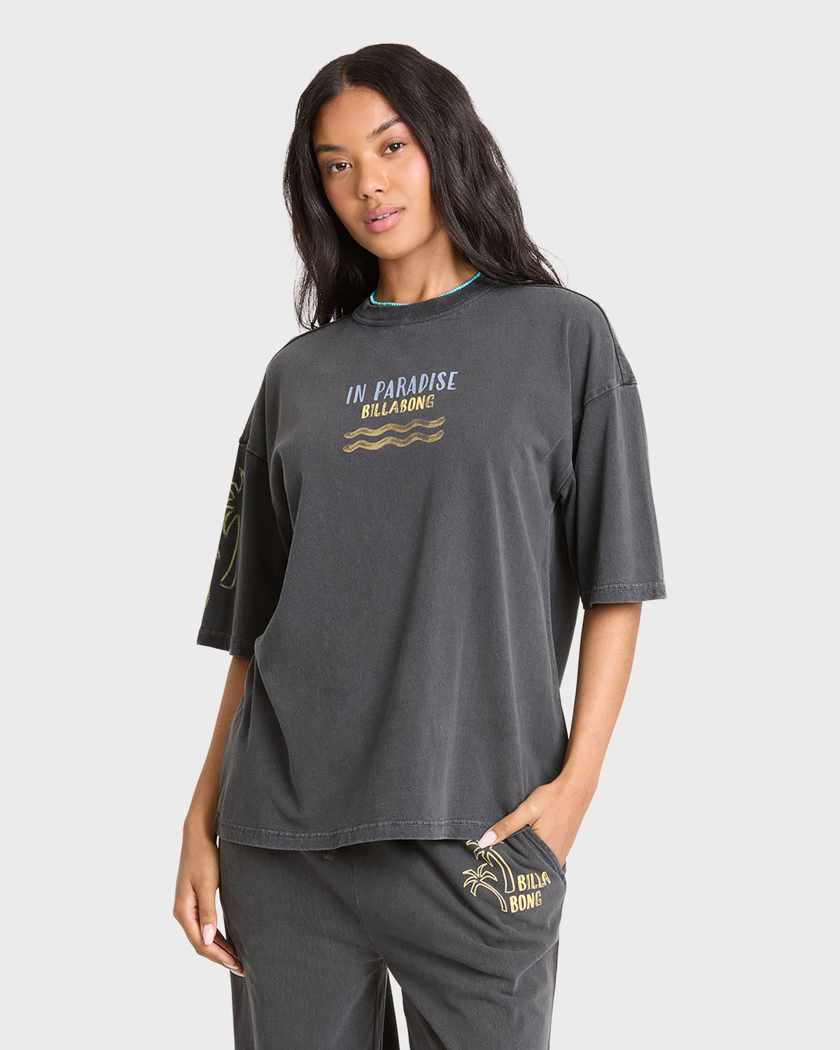 PARADISE-73-SS-TEE-BLACK-SANDS-1