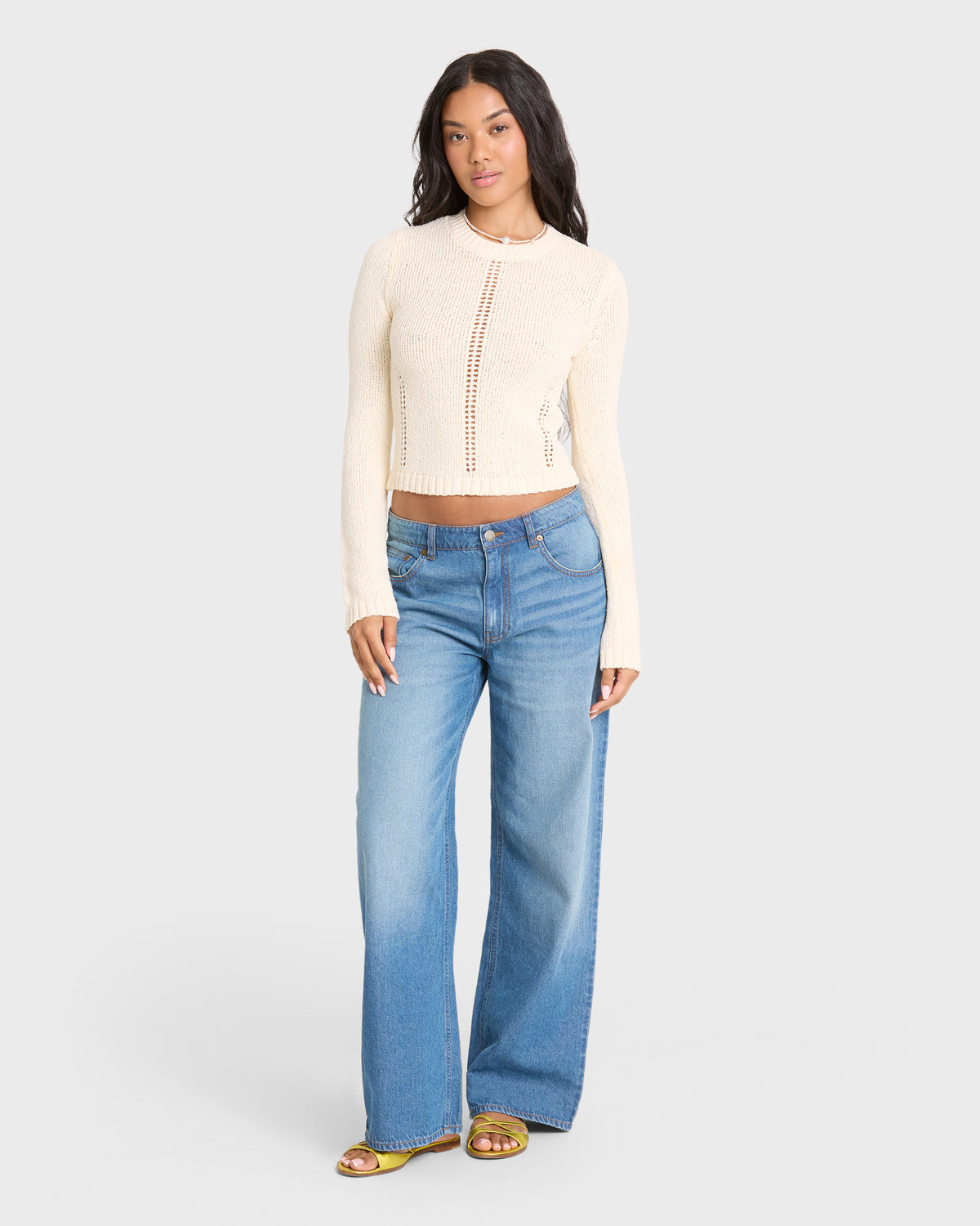SWEET-CLARE-SWEATER-WHITE-CAP-3
