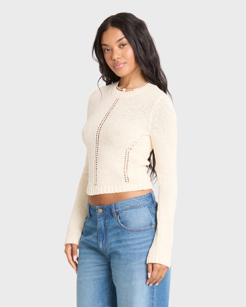 SWEET-CLARE-SWEATER-WHITE-CAP-4
