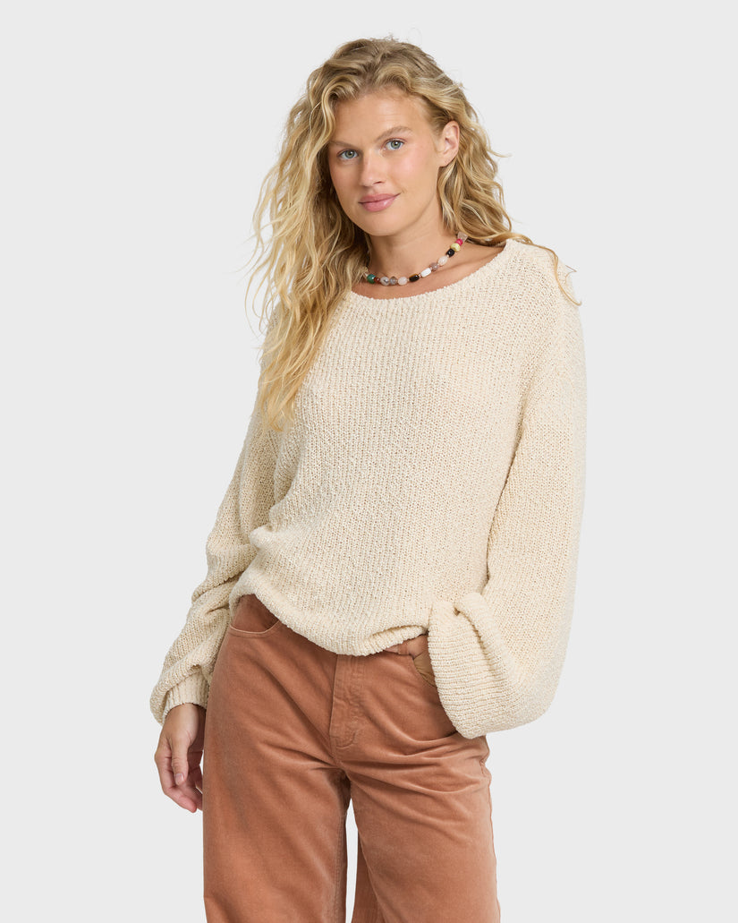 OPEN-AIR-SWEATER-WHITE-CAP-1