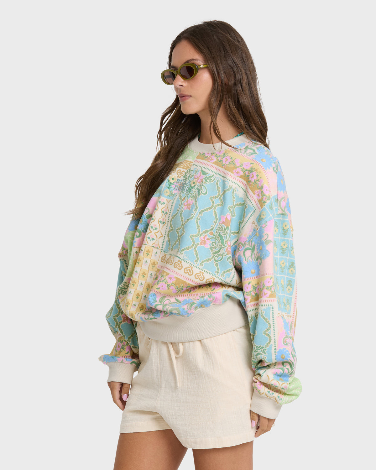 LOVE-CRUSH-KENDAL-CREW-FLC-WHITE-MULTI-4