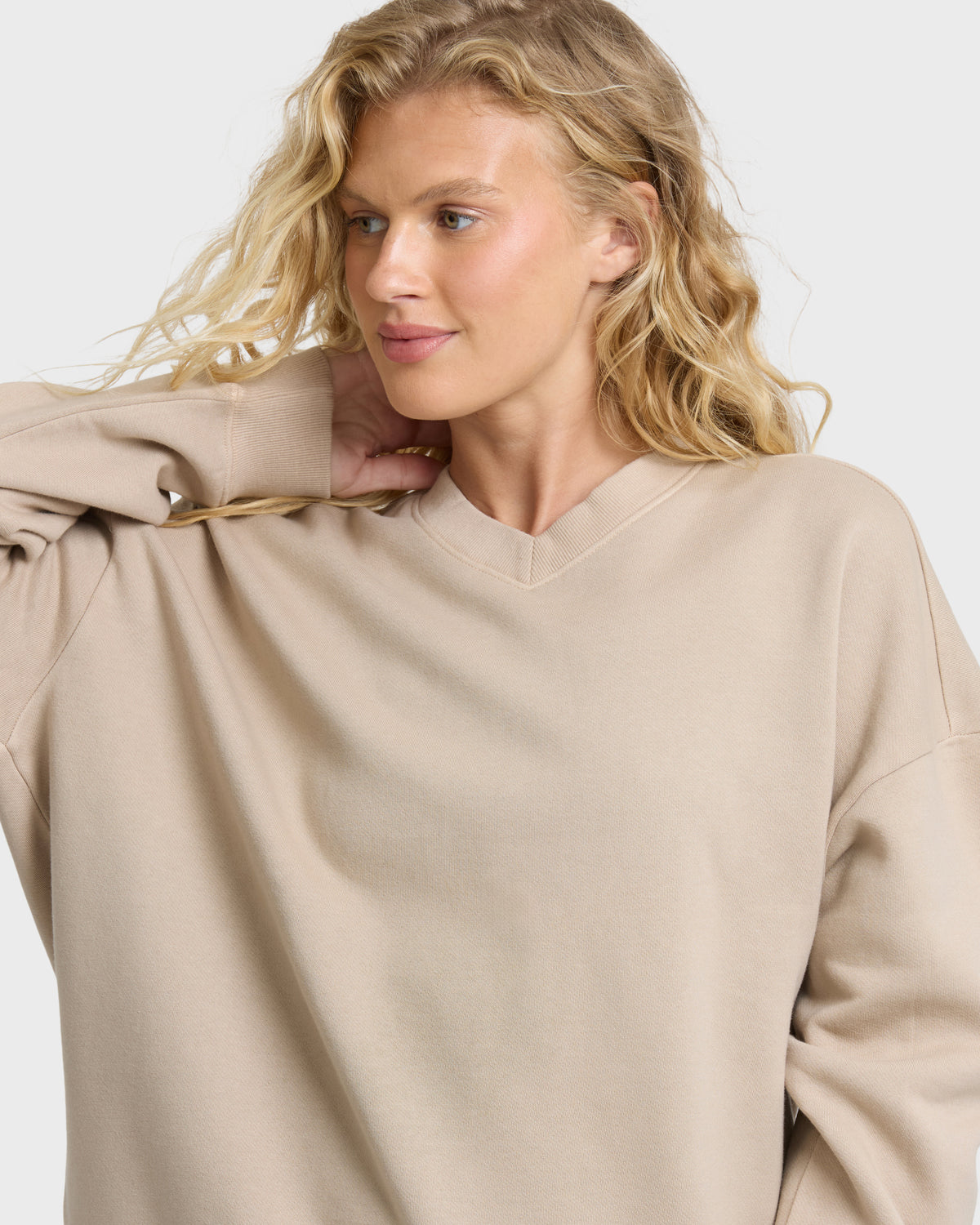 THAT-LIFE-V-NECK-CREW-FLC-COBBLESTONE-5