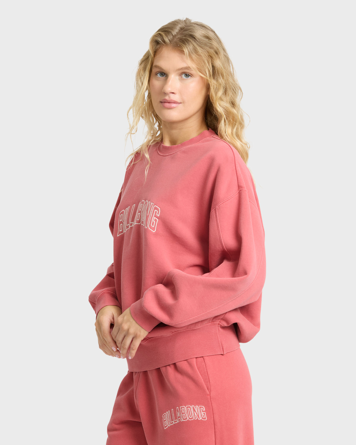
Vibes Kendal Crewneck Sweatshirt - Mineral Red