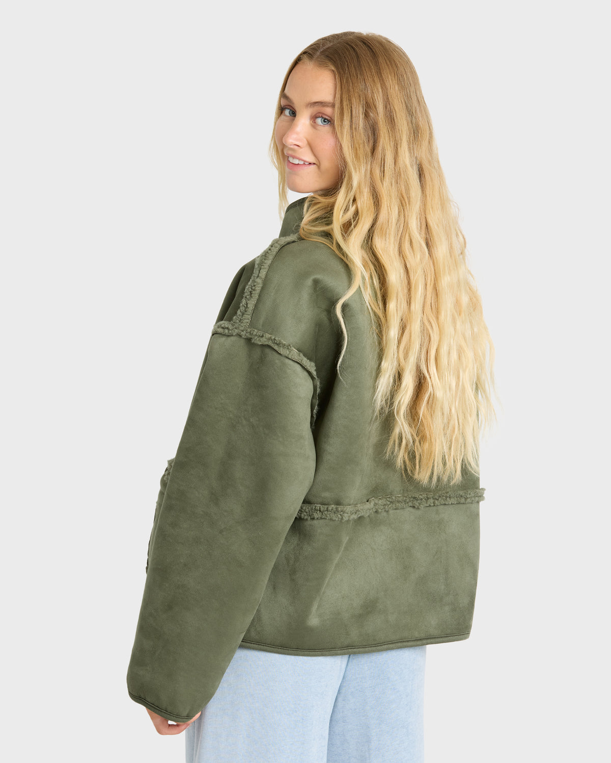 CAMPER-REV-SHERPA-JKT-CANTEEN-5