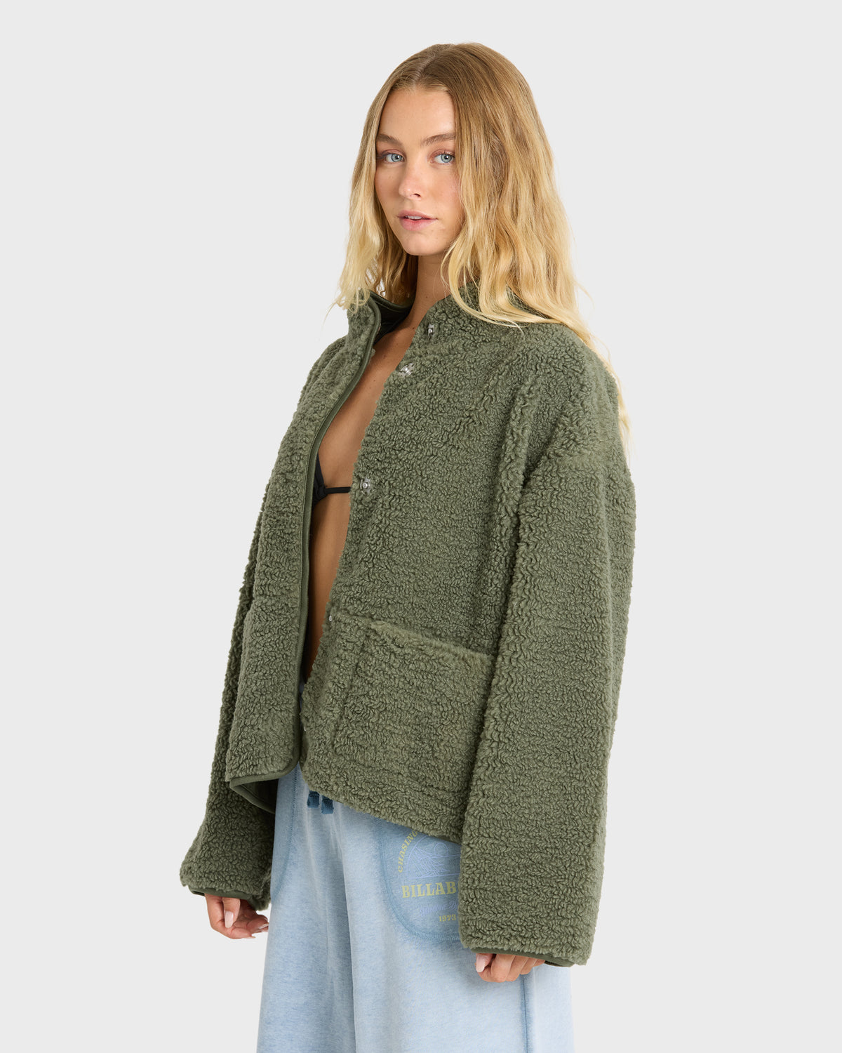 CAMPER-REV-SHERPA-JKT-CANTEEN-3