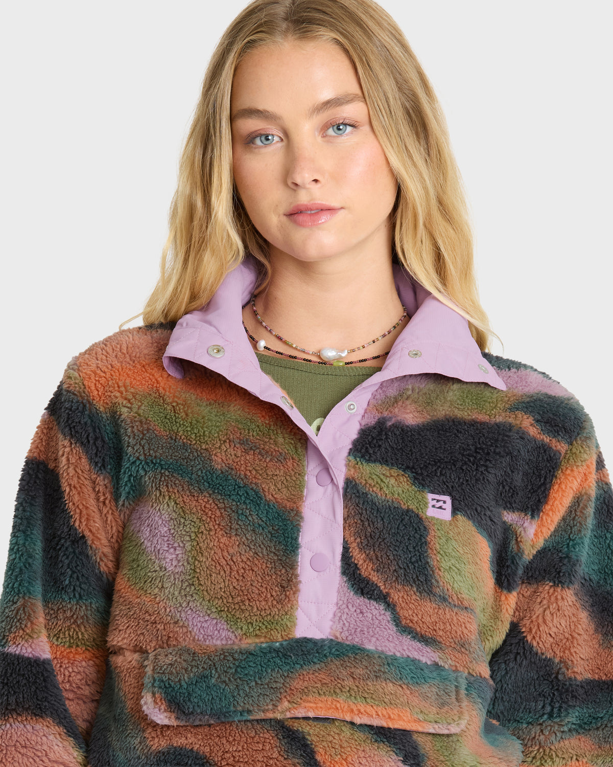 SWITCHBACK-SHERPA-PULLOVER-BLACK-MULTI-5