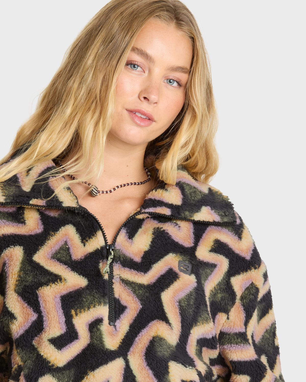 BARRA-SHERPA-HALF-ZIP-BLACK-SANDS-5