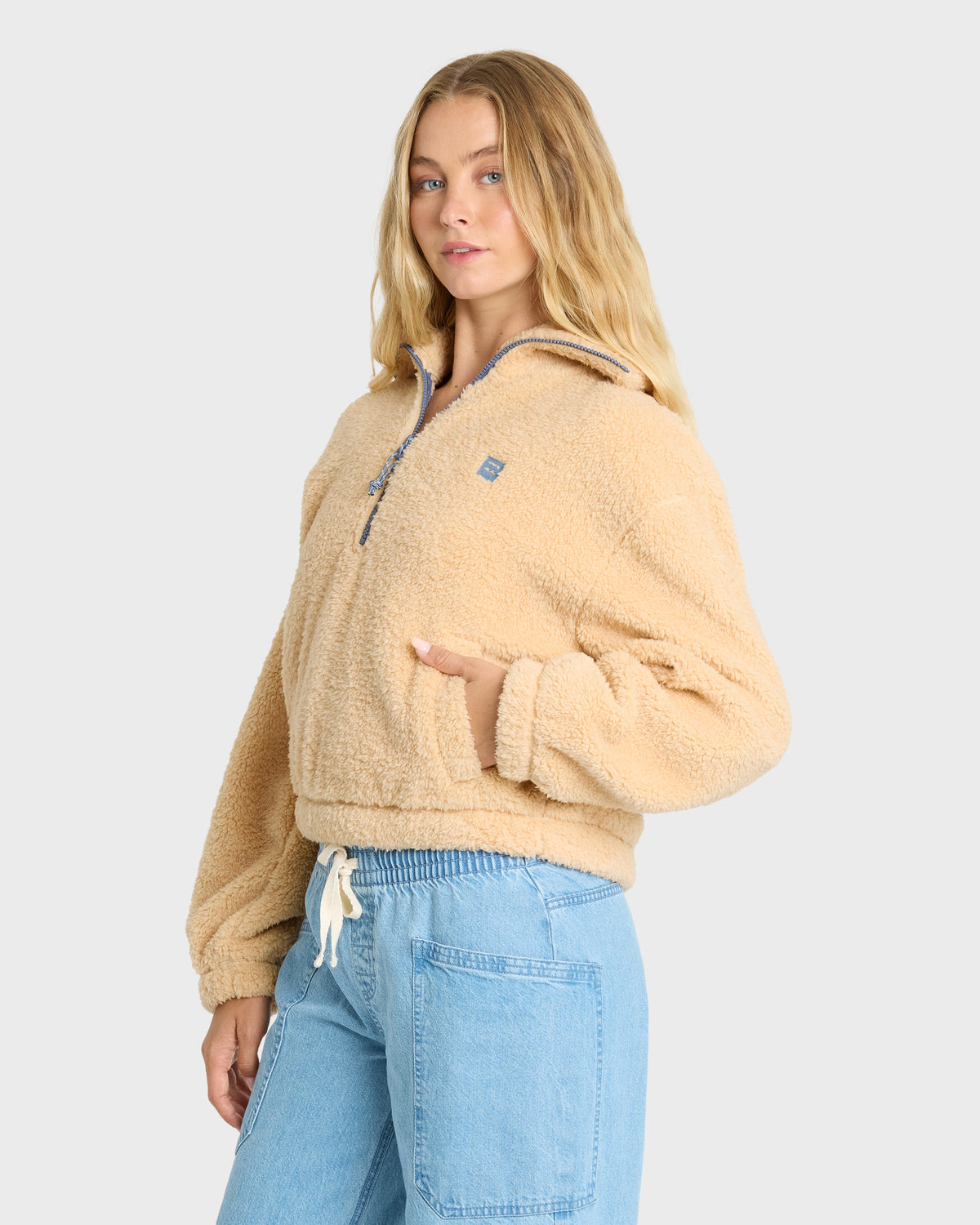 BARRA-SHERPA-HALF-ZIP-BUTTERCREAM-4