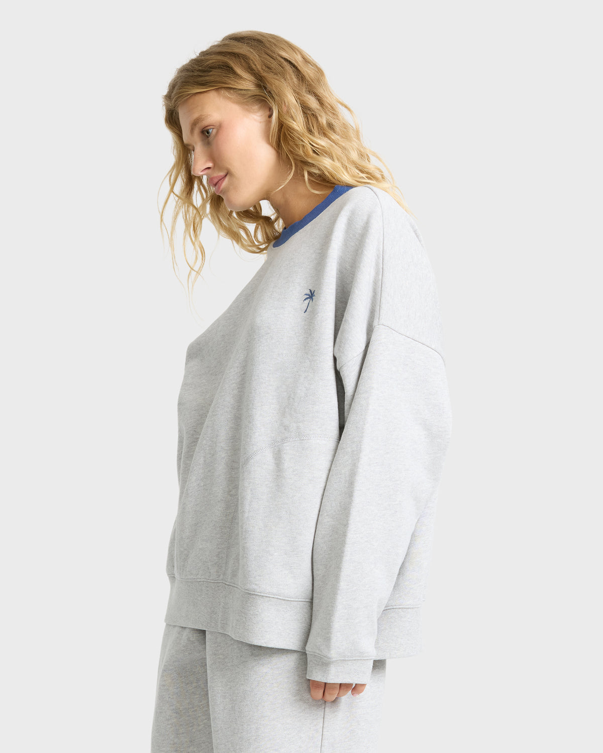 SUNSET-PALM-CREW-FLC-HEATHER-GRAY-4