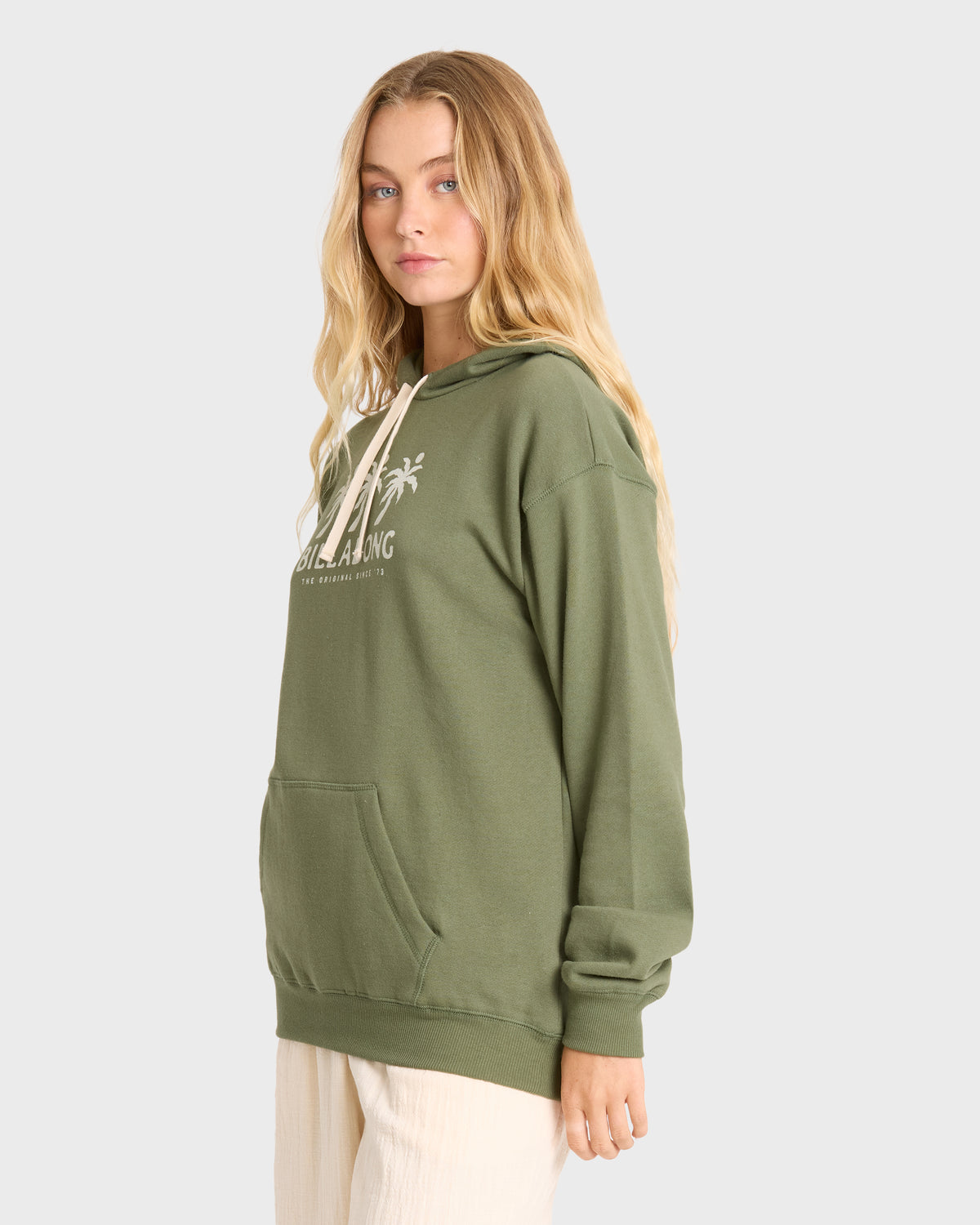 FAR-FROM-SHORE-HOODIE-CANTEEN-4