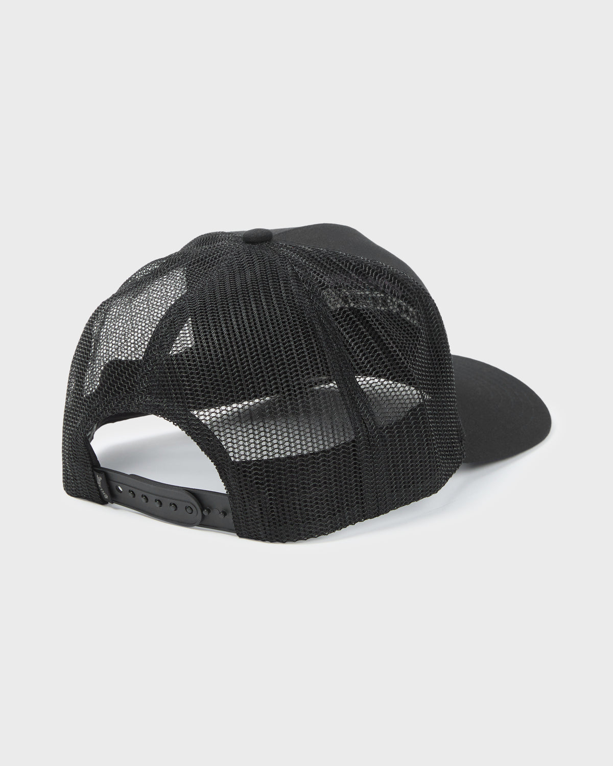 ADIV-FEAT-TRUCKER-BLACK-2