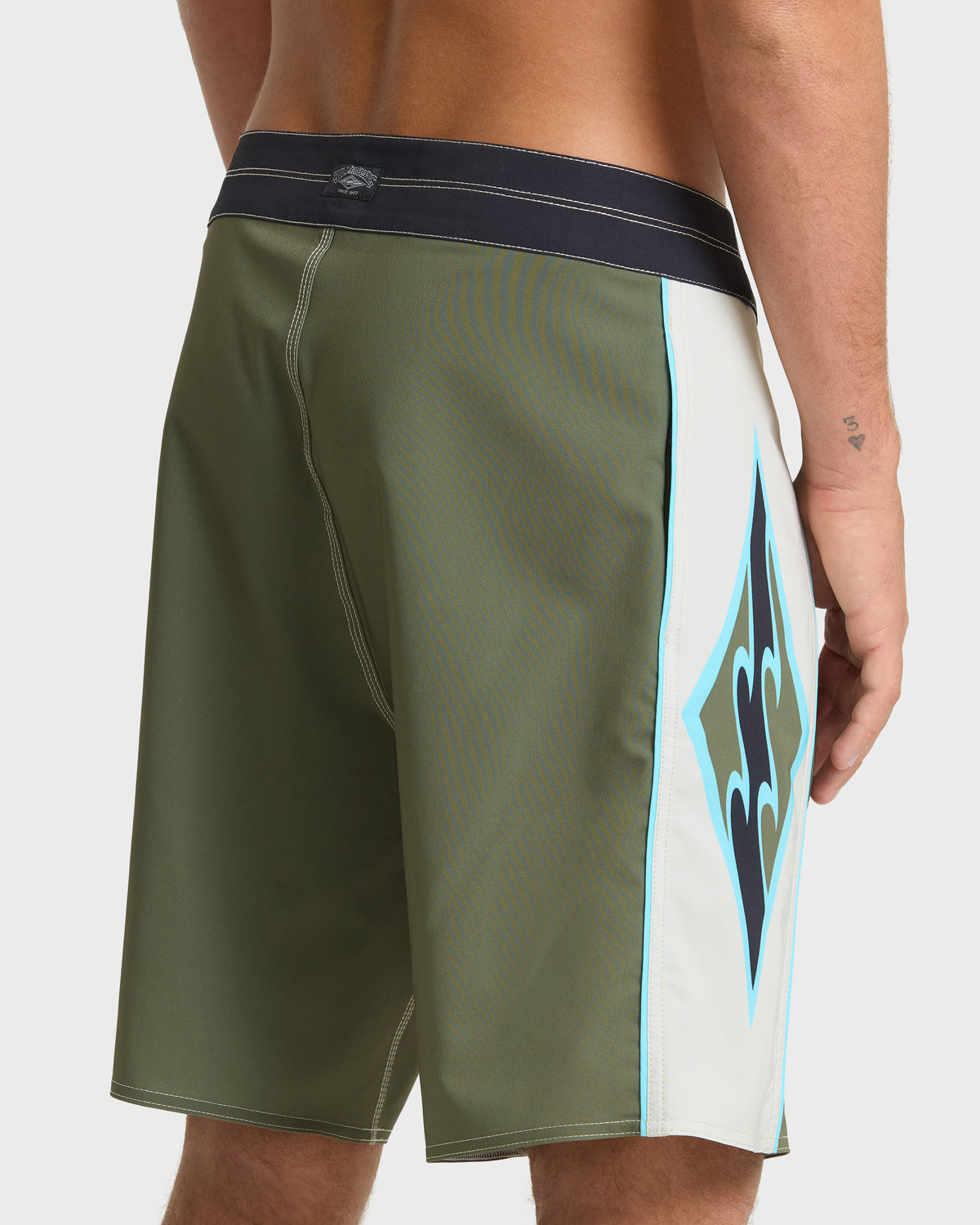 
New Wave Pro 19" Boardshorts - Winter Moss