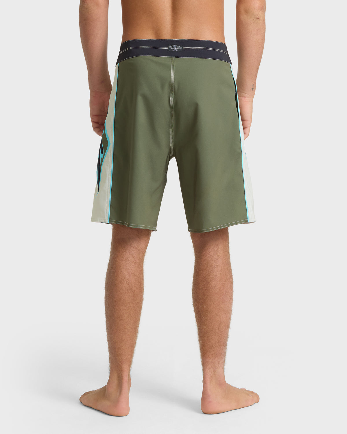 
New Wave Pro 19" Boardshorts - Winter Moss