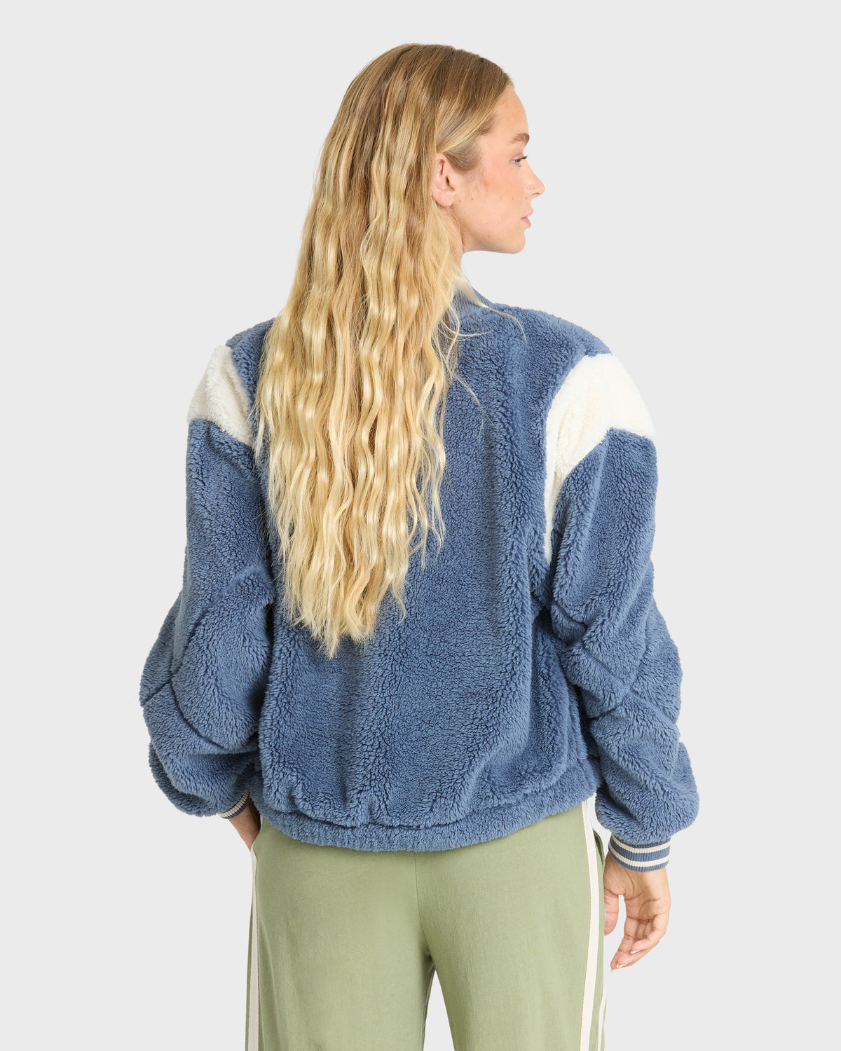 BATTER-ZIP-FLC-BLUE-SMOKE-2