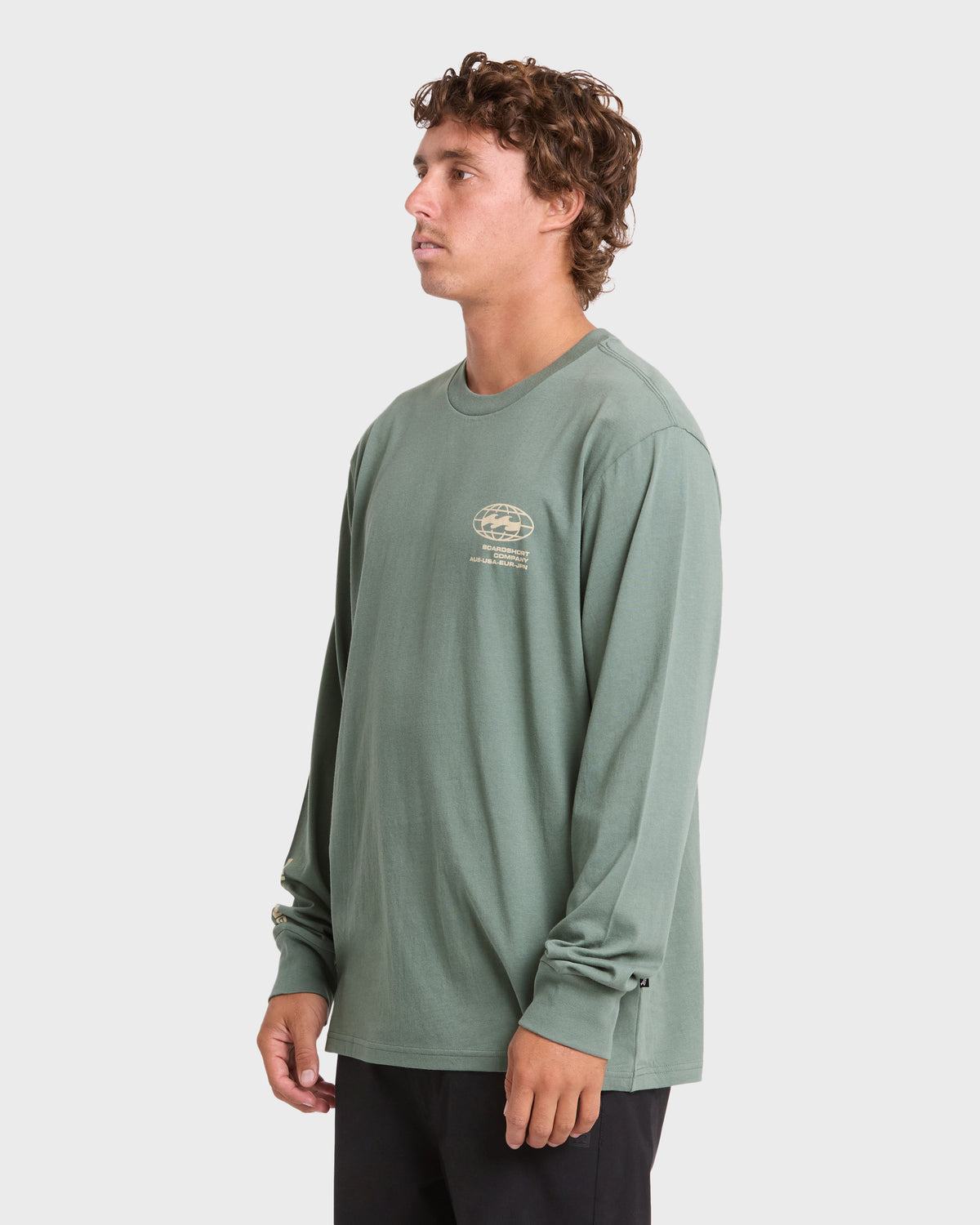 COORDINATES-ADIV-PREMIUM-LS-LAUREL-WREATH-4