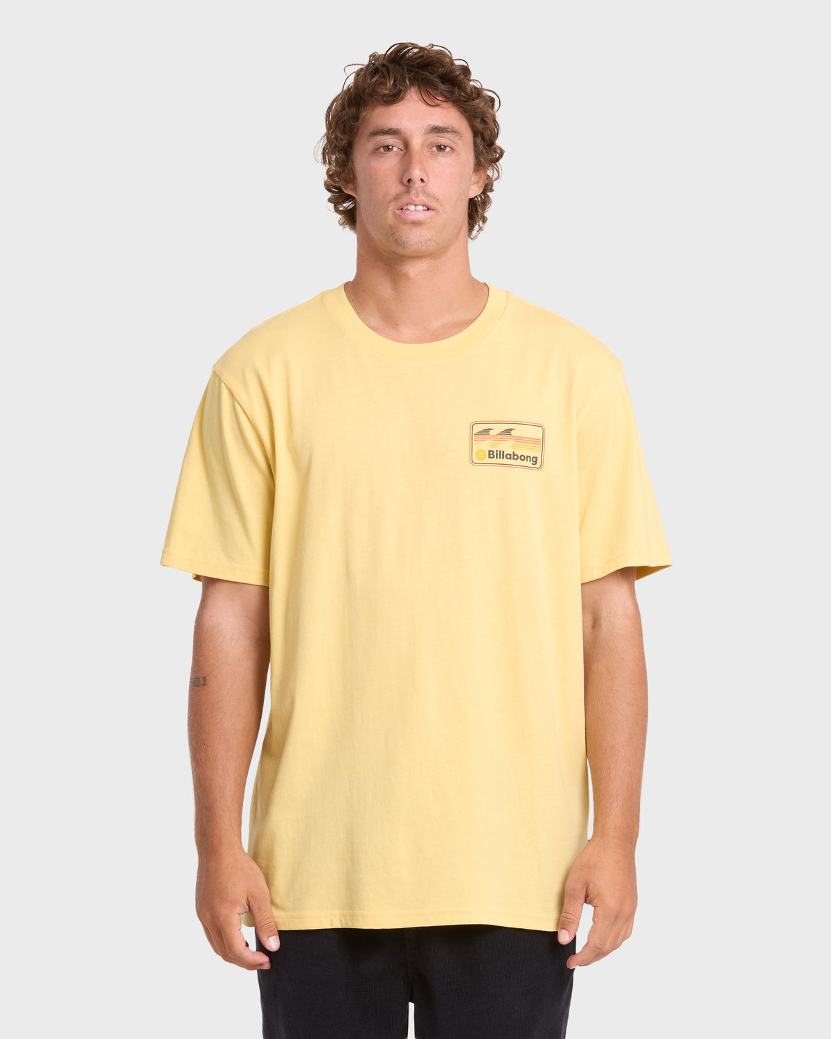 RUNNER-PREMIUM-SS-RAFFIA-1