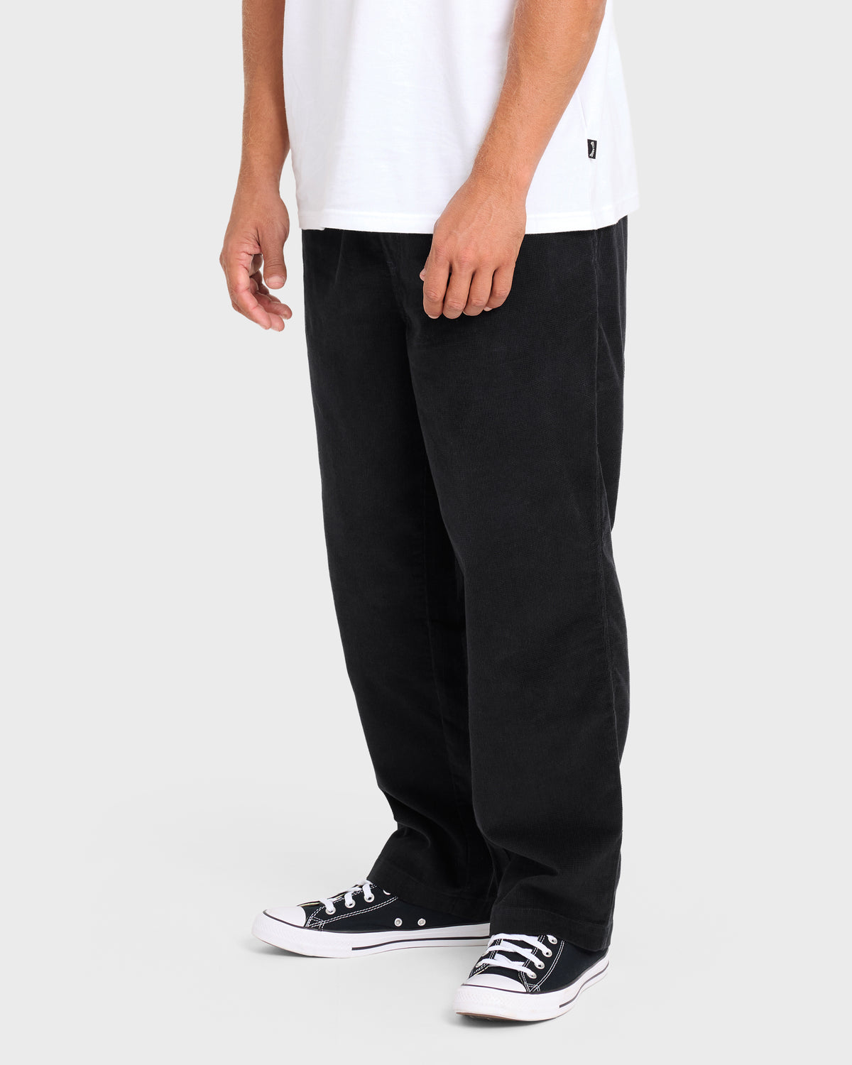 LARRY-LAYBACK-CORD-PANT-BLACK-4