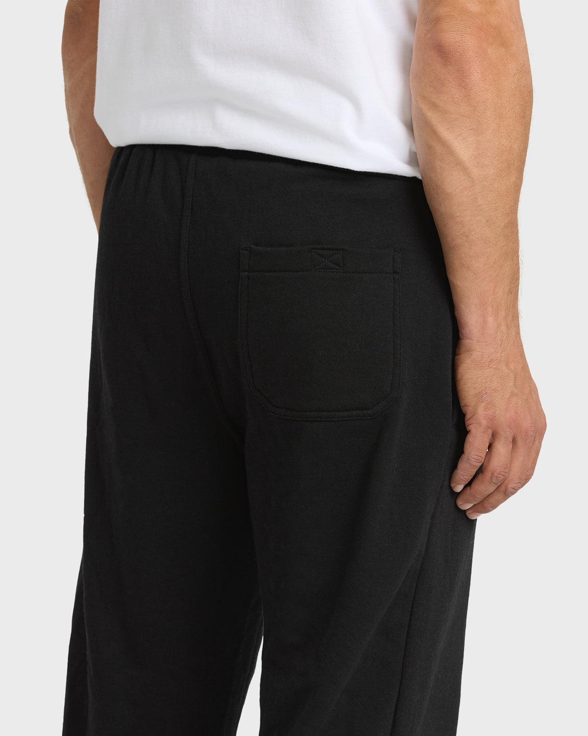 BL001369M_BLK_OM-1.jpg