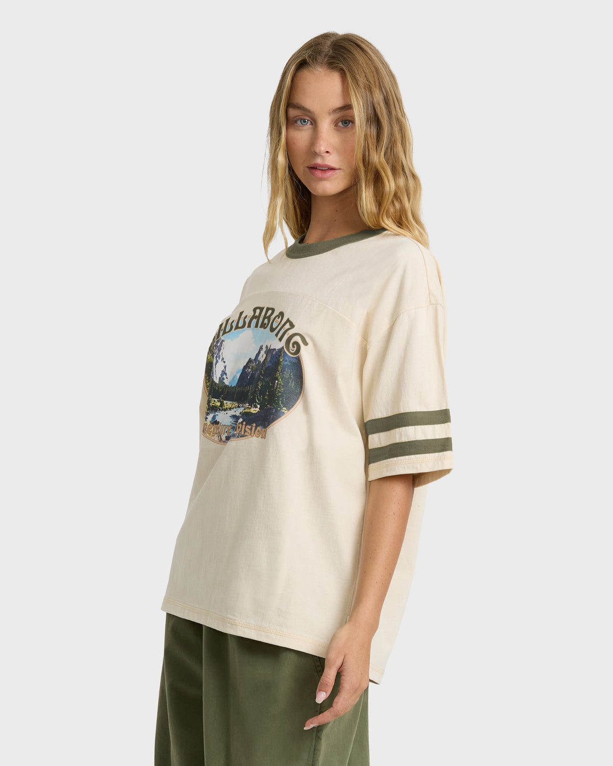 
On My Way Short Sleeve Jersey T-Shirt - White Cap