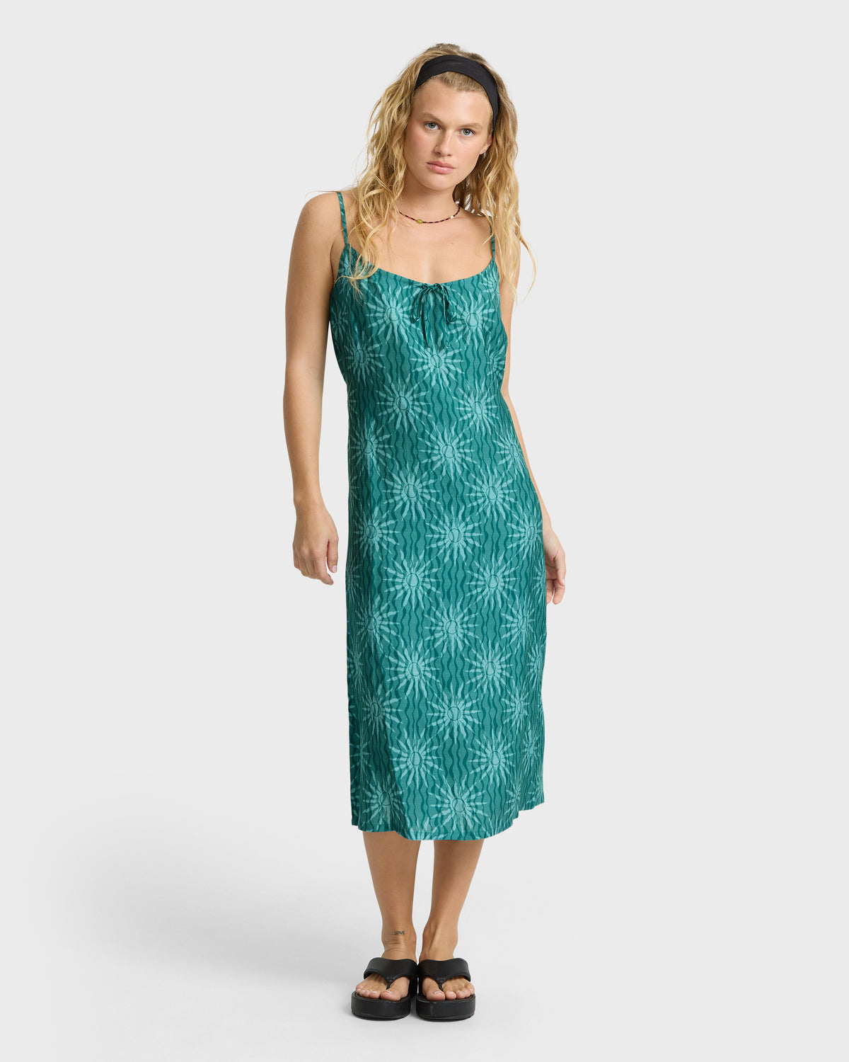 
So Simple Midi Dress - Blue Grass