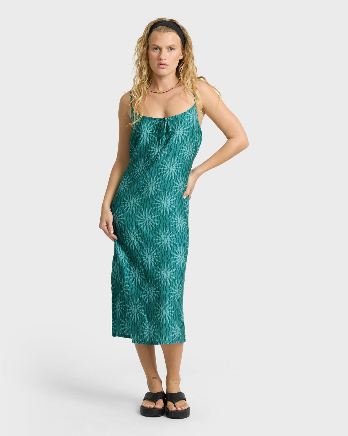 
So Simple Midi Dress - Blue Grass